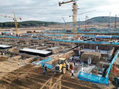 吉林省委书记黄强调研中国天楹辽源项目，强调高质量推进风光储氢氨醇一体化建设与规范建筑劳务分包